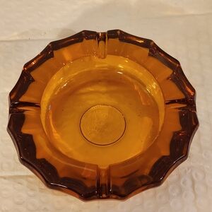 Fostoria Heavy Amber Glass Ash Tray With 1887 Eagle Coin Pattern